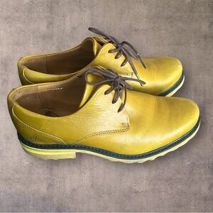 John Fluevog Kaya Oxford Chartreuse shoes, size 7